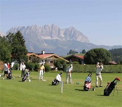 Being Present. A Critical Key to Your Amazing Golf Improvement Being Present. A Critical Key to Your Amazing Golf Improvement